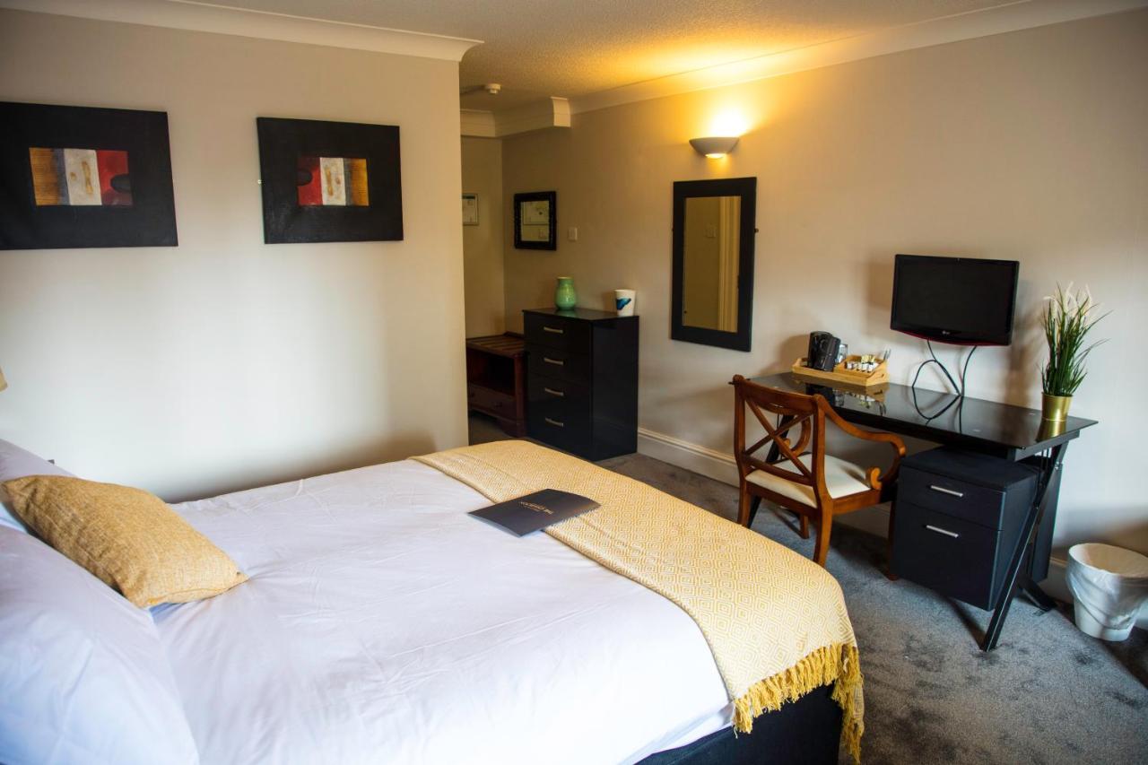 The Charlton Boutique Hotel เชลเทนแฮม ห้อง รูปภาพ